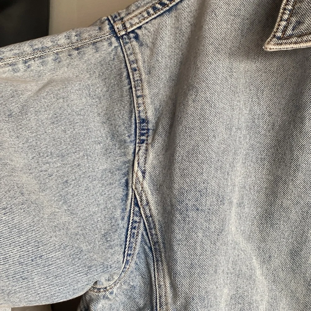 All Saints NWT HETTIE Distressed Oversized Medium Wash Denim Jacket US2-EU34 - Picture 11 of 16